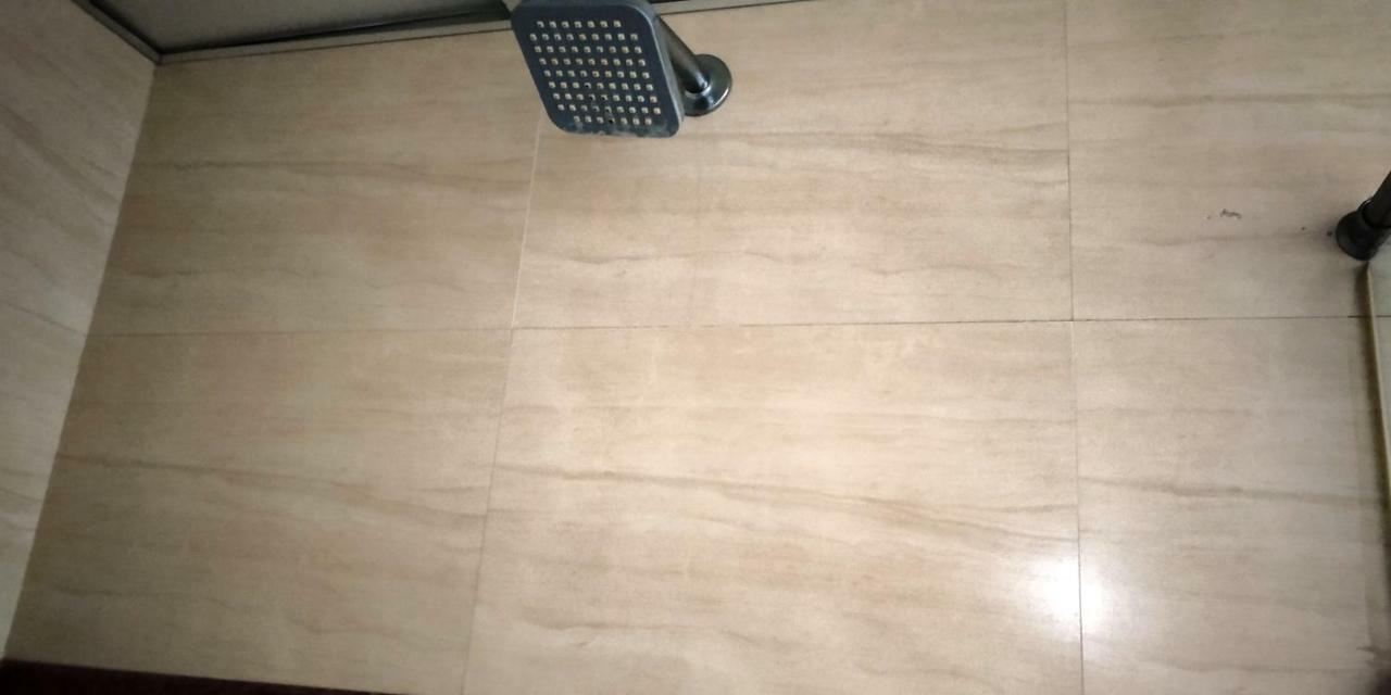 פונה Matrix Inn מראה חיצוני תמונה